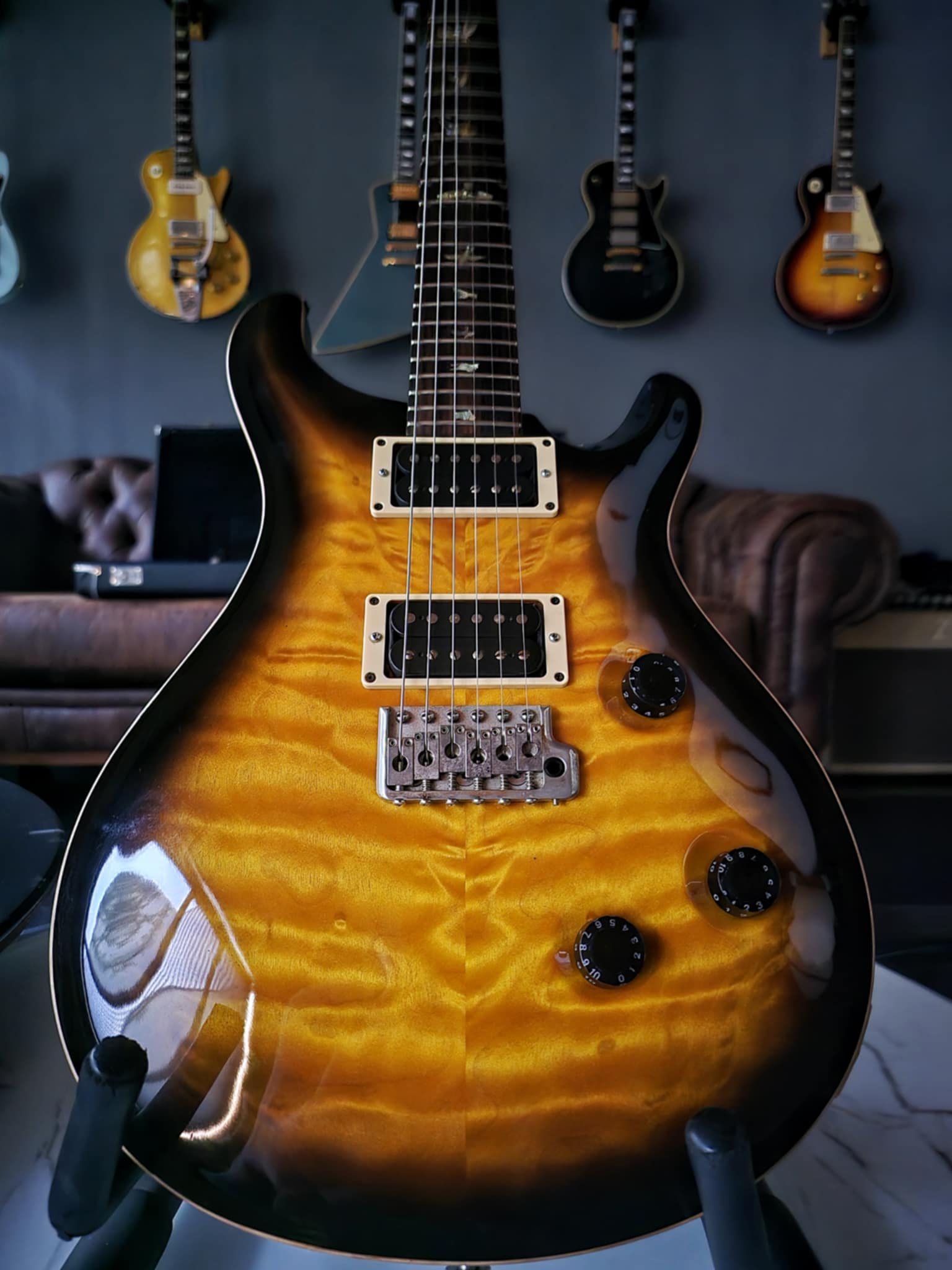 m900